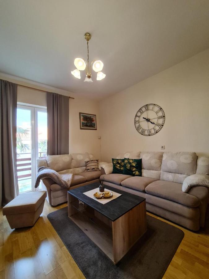 Bed and Breakfast Pansion Katarina Malinska Zewnętrze zdjęcie