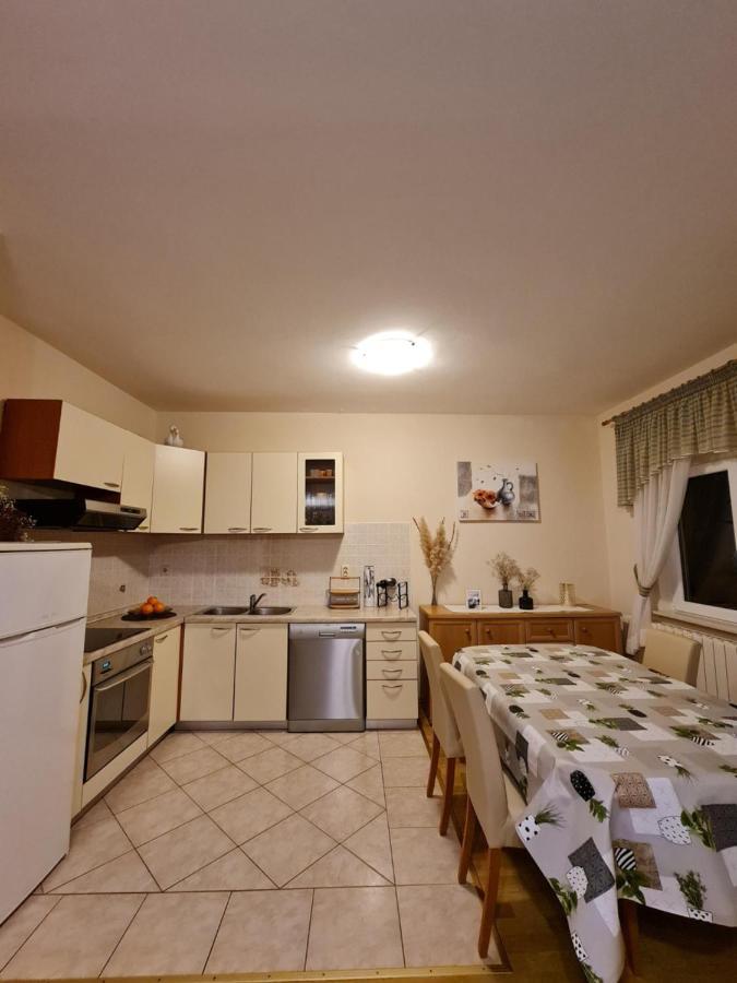 Bed and Breakfast Pansion Katarina Malinska Zewnętrze zdjęcie